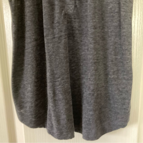 Forever 21 Gray Sleeveless Top Size S - Picture 5 of 5